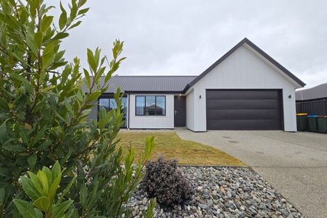 Photo of property in 8 Cumberland Road, Lower Shotover, Queenstown, 9304