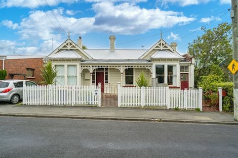 Photo of property in 3b Sheen Street, Roslyn, Dunedin, 9010