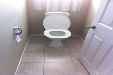 Photo of property in 63c Redoubt Road, Goodwood Heights, Auckland, 2105