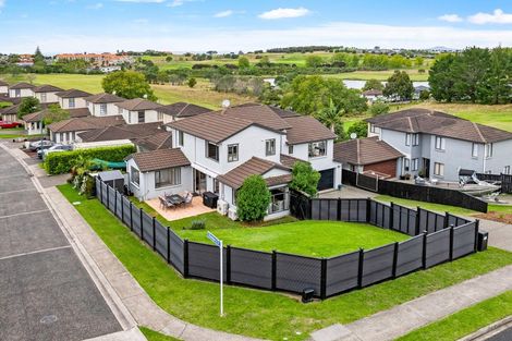 Photo of property in 15 Lagoon View, Gulf Harbour, Whangaparaoa, 0930