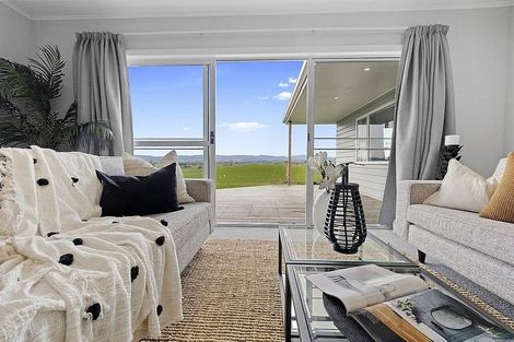 Photo of property in 108 Hetherington Road, Tirau, 3485