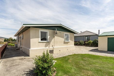 Photo of property in 25 Tokoiti Road, Milton, 9220