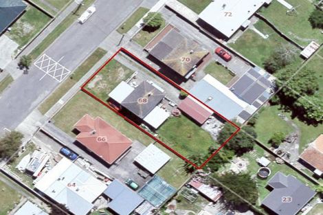 Photo of property in 68 Churton Crescent, Taita, Lower Hutt, 5011