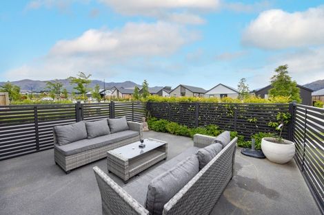 Photo of property in 16 Mount Burke Street, Wanaka, 9305