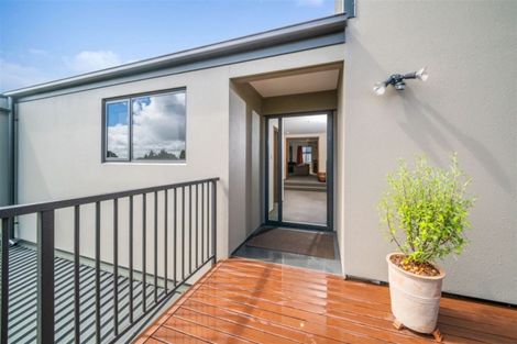 Photo of property in 5 Bengal Drive, Cashmere, Christchurch, 8022