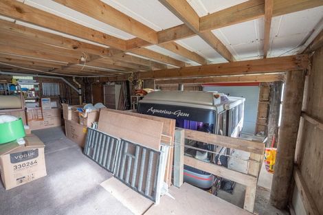 Photo of property in 48 Stratford Drive, Cable Bay, 0420