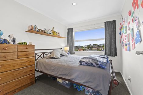 Photo of property in 126 Maire Road, Orewa, 0931