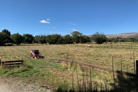 Photo of property in 43 Monteith Road, Albert Town, Wanaka, 9382