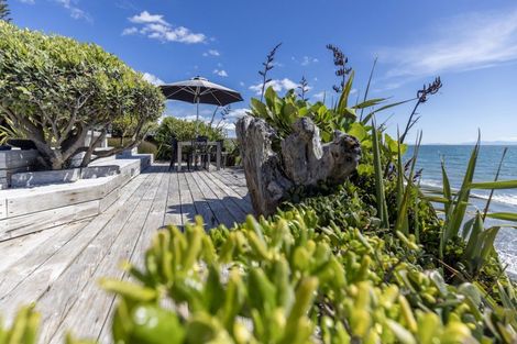 Photo of property in 80 The Esplanade, Raumati South, Paraparaumu, 5032