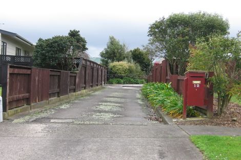 Photo of property in 12 Hilton Grove, Kelvin Grove, Palmerston North, 4414