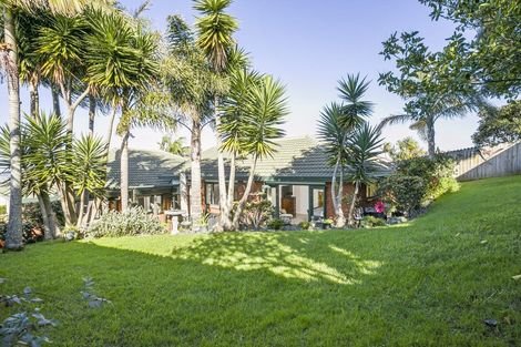 Photo of property in 23 Rathmar Drive, Manurewa, Auckland, 2105