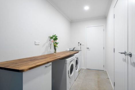 Photo of property in 14 O'sullivan Drive, Matamata, 3400