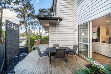 Photo of property in 13a Ensign Place, Hillcrest, Auckland, 0627