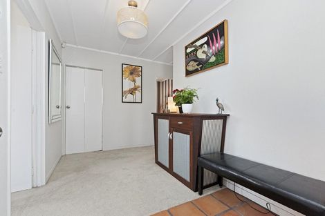 Photo of property in 97 Tiroroa Avenue, Te Atatu South, Auckland, 0610