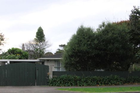 Photo of property in 359 Te Moana Road, Waikanae, 5036