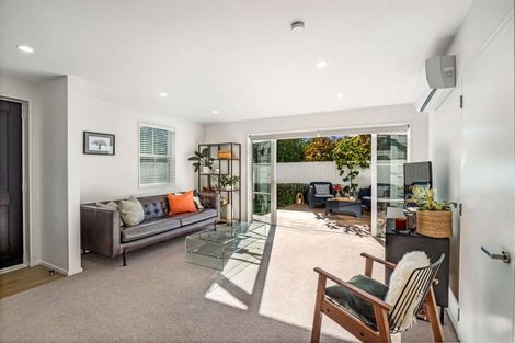 Photo of property in 1/26 Devon Street, Sydenham, Christchurch, 8023