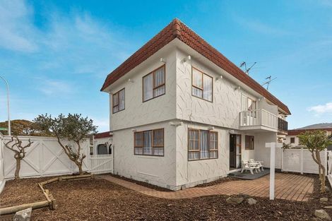 Photo of property in 1/815 High Street, Boulcott, Lower Hutt, 5011