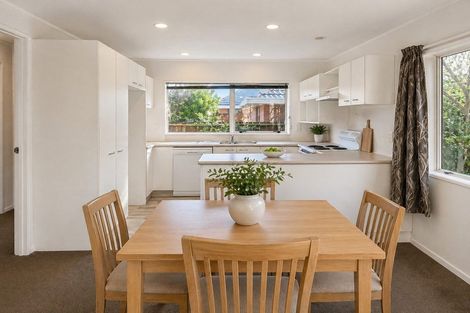 Photo of property in 2/51 East Street, Papakura, 2110