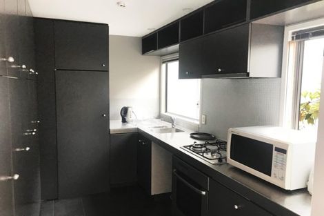 Photo of property in 19 Blake Road, Mangere East, Auckland, 2024