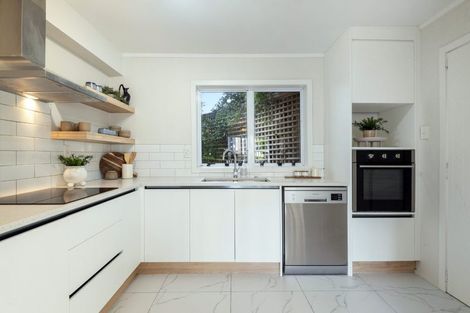 Photo of property in 2/5 Stanley Avenue, Milford, Auckland, 0620