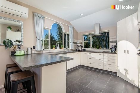 Photo of property in 100 Church Street, Mosgiel, 9024