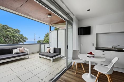 Photo of property in Ocean Breeze Apts, 7107/87 Clyde Road, Browns Bay, Auckland, 0630