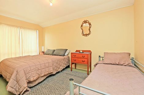 Photo of property in 66 Gillies Crescent, Waimarama, Havelock North, 4294