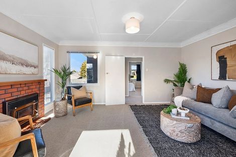 Photo of property in 88 Govett Avenue, Frankleigh Park, New Plymouth, 4310