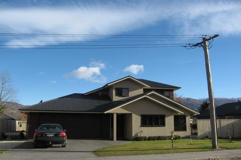 Photo of property in 3 Achil Street, Cromwell, 9310