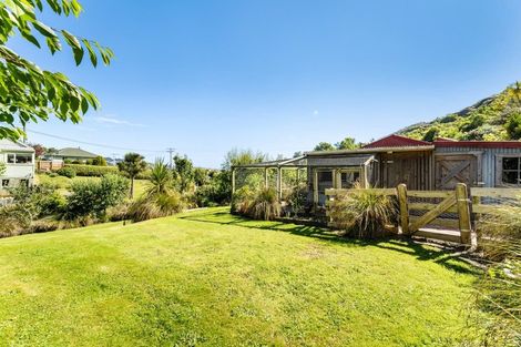 Photo of property in 34 Manuka Street, Ravensbourne, Dunedin, 9022