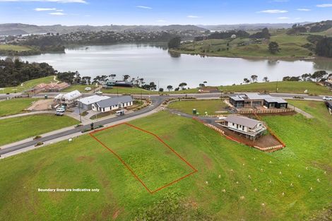 Photo of property in 7 Kanuka Street, Raglan, 3225