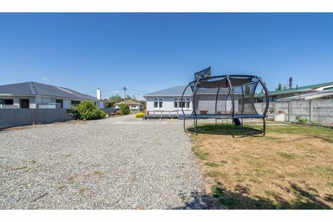 Photo of property in 15 Edwin Street, Gore, 9710