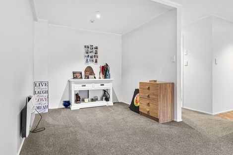 Photo of property in 30a/30 Westward Ho, Glen Eden, Auckland, 0602
