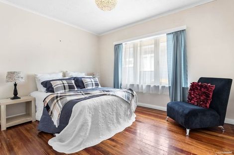 Photo of property in 101 Hutchinson Avenue, New Lynn, Auckland, 0600