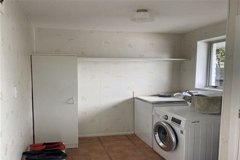 Photo of property in 10 Glen Place, Parklands, Christchurch, 8083