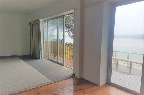 Photo of property in 7 Ferry Road, Wade Heads, Whangaparaoa, 0932