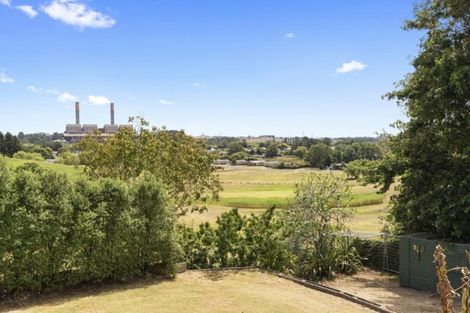 Photo of property in 73 Kimihia Road, Huntly, 3700