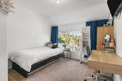 Photo of property in 6 Bayou Lane, Churton Park, Wellington, 6037