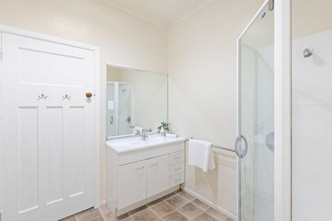 Photo of property in 153 Milton Road, Bluff Hill, Napier, 4110