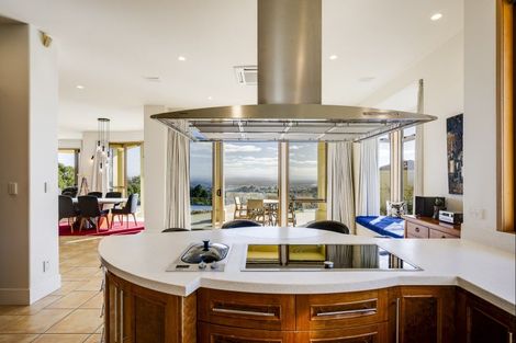 Photo of property in 245 Te Mata Peak Road, Havelock North, 4130