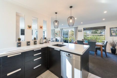 Photo of property in 23 Puketutu Grove, Motueka, 7120