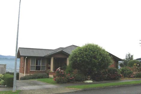 Photo of property in 19 Birkinshaw Grove, Riverstone Terraces, Upper Hutt, 5018