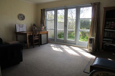 Photo of property in 5e Harrold Street, Highbury, Wellington, 6012