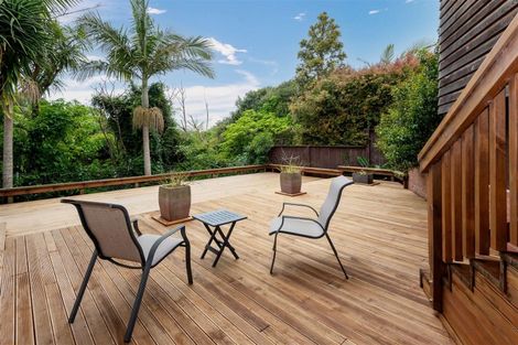 Photo of property in 44 Trelawn Place, Cockle Bay, Auckland, 2014