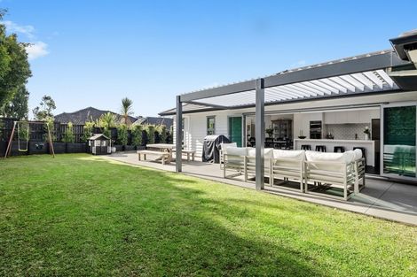 Photo of property in 5 Neill Boak Place, Beachlands, Auckland, 2018