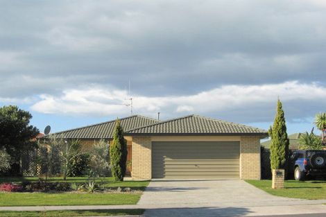 Photo of property in 675 Gloucester Road, Papamoa Beach, Papamoa, 3118