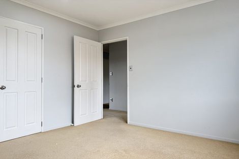 Photo of property in 38 Maypark Crescent, Flat Bush, Auckland, 2016