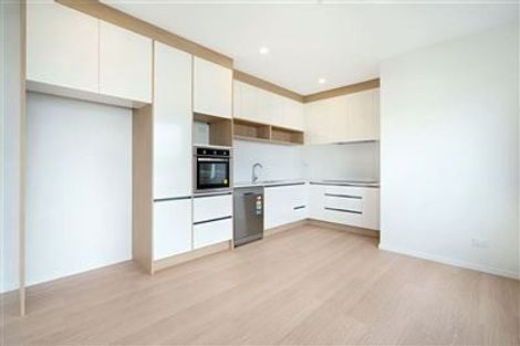 Photo of property in 24c Pipitea Place, Massey, Auckland, 0614
