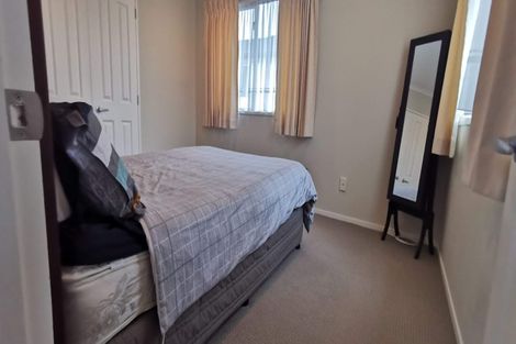 Photo of property in 19 Middlefield Drive, East Tamaki Heights, Auckland, 2016