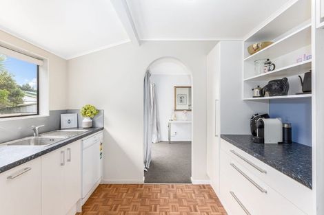 Photo of property in 19 Staithes Drive North, Whitby, Porirua, 5024